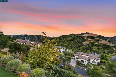 View/Area - 16 Rabble Rd, Orinda, CA 94563 photo 1 of 2