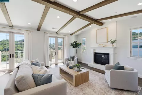 Living - 16 Rabble Rd, Orinda, CA 94563 photo 2 of 3