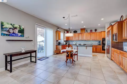 Other - 4972 Grayhawk Ct, Dublin, CA 94568 photo 7 of 17