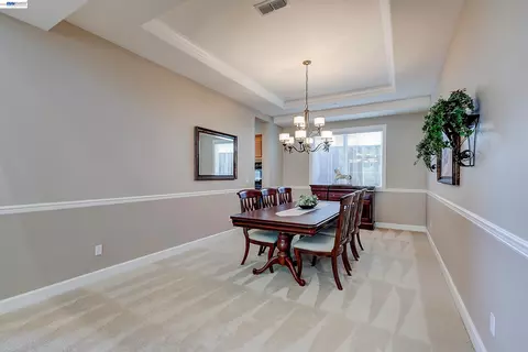 Dining - 4972 Grayhawk Ct, Dublin, CA 94568 photo 1 of 6