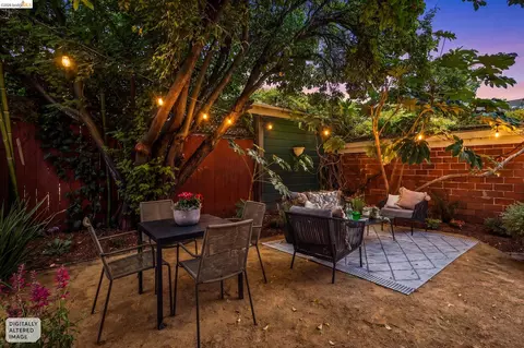 Exterior - 2435 Valley St, Berkeley, CA 94702 photo 20 of 20