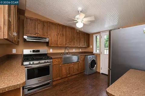 Kitchen - 3214 Pine St, Martinez, CA 94553 photo 1 of 2