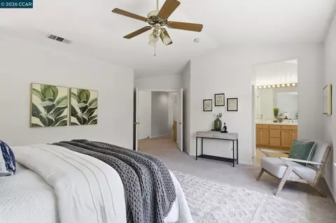 Bedroom - 4700 Hunter Peak Ct, Antioch, CA 94531 photo 11 of 12