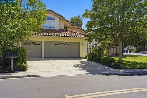 Exterior - 4700 Hunter Peak Ct, Antioch, CA 94531 photo 2 of 19