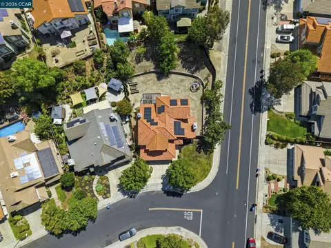 View/Area - 4700 Hunter Peak Ct, Antioch, CA 94531 photo 7 of 9