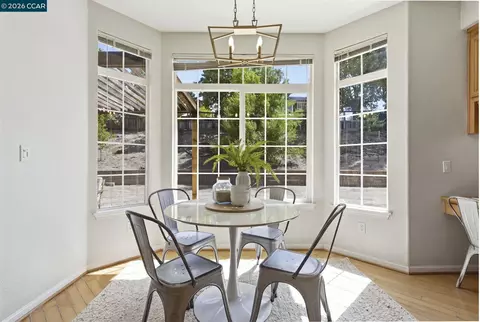Dining - 4700 Hunter Peak Ct, Antioch, CA 94531 photo 5 of 5