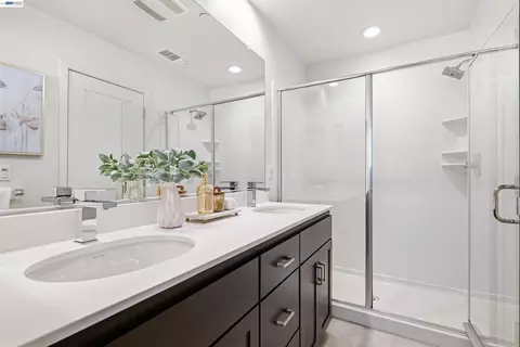 37660 Cape Cod Rd, Newark, CA 94560 photo 16