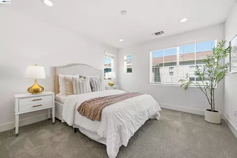 37660 Cape Cod Rd, Newark, CA 94560 photo 12