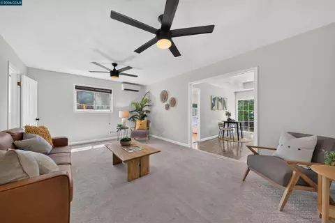 Living - 335 Scott St, Livermore, CA 94551 photo 8 of 11