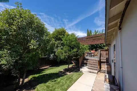 Exterior - 335 Scott St, Livermore, CA 94551 photo 6 of 14