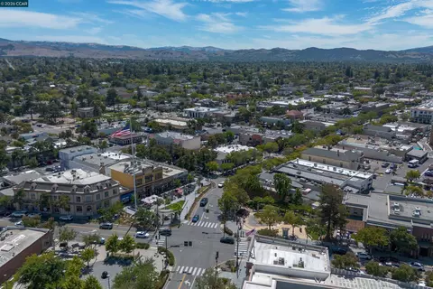 View/Area - 335 Scott St, Livermore, CA 94551 photo 5 of 5