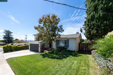 Exterior - 335 Scott St, Livermore, CA 94551 photo 4 of 14