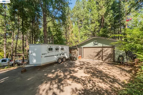 Exterior - 320 Airport Rd, Trinity Center, CA 96091 photo 16 of 16