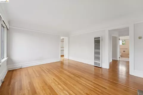 Living - 2730 Webster St, Berkeley, CA 94705 photo 8 of 12