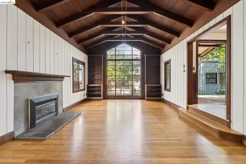 Living - 2730 Webster St, Berkeley, CA 94705 photo 11 of 12