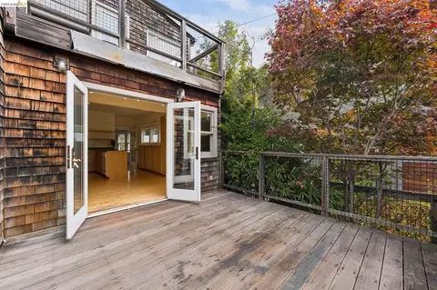 Exterior - 2730 Webster St, Berkeley, CA 94705 photo 6 of 20