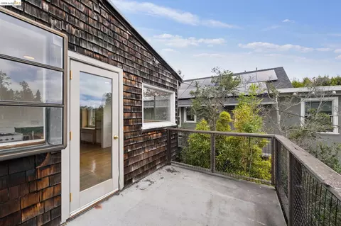 Exterior - 2730 Webster St, Berkeley, CA 94705 photo 4 of 20