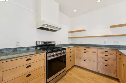 Kitchen - 2730 Webster St, Berkeley, CA 94705 photo 3 of 10