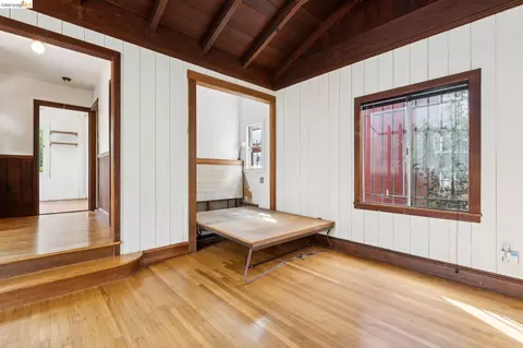 Bedroom - 2730 Webster St, Berkeley, CA 94705 photo 4 of 4