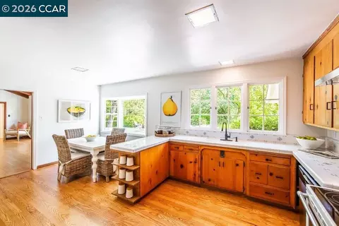 Kitchen - 1232 Upper Happy Vly, Lafayette, CA 94549 photo 5 of 7