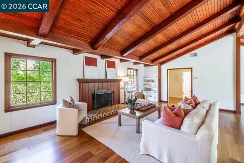 Living - 1232 Upper Happy Vly, Lafayette, CA 94549 photo 7 of 15
