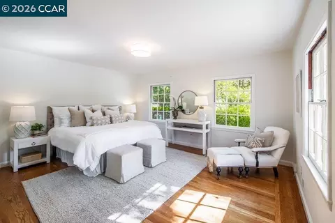 Bedroom - 1232 Upper Happy Vly, Lafayette, CA 94549 photo 1 of 7