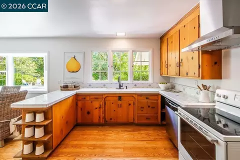 Kitchen - 1232 Upper Happy Vly, Lafayette, CA 94549 photo 3 of 7