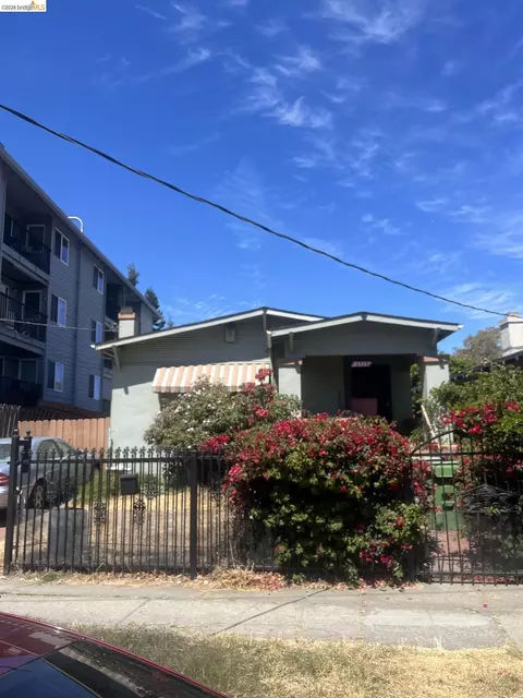 2715 High, Oakland, CA 94601