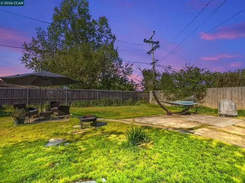 Exterior - 20 Chesley Ct, Vallejo, CA 94591 photo 2 of 4