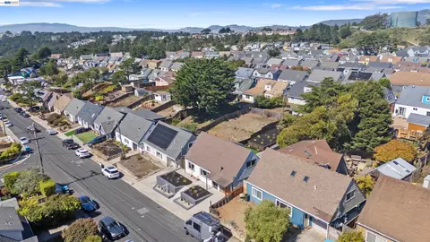 View/Area - 483 Heathcliff Dr, Pacifica, CA 94044 photo 9 of 9