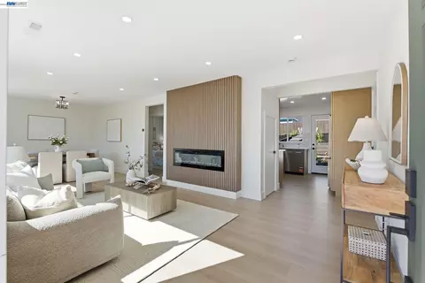 Other - 483 Heathcliff Dr, Pacifica, CA 94044 photo 3 of 8
