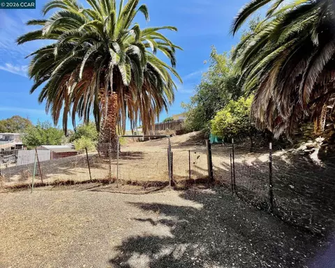 Exterior - 1119 Warren Ave, Vallejo, CA 94591 photo 5 of 5