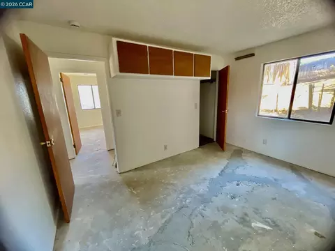 Bedroom - 1119 Warren Ave, Vallejo, CA 94591 photo 2 of 4