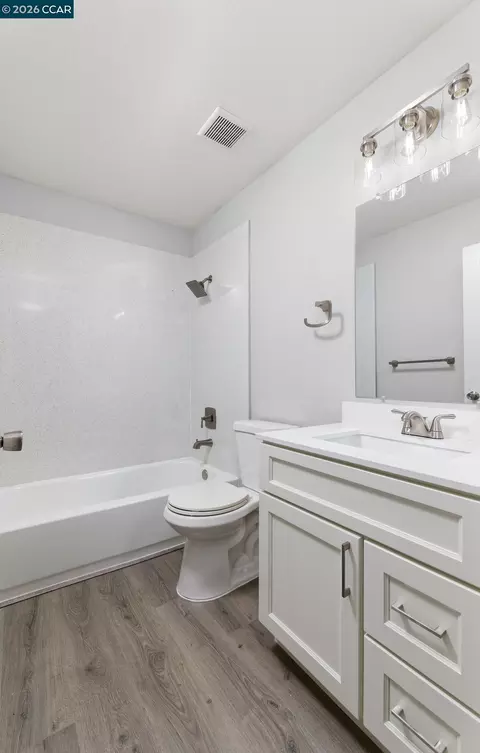 Bath - 1812 Johnson Dr, Antioch, CA 94509 photo 1 of 3