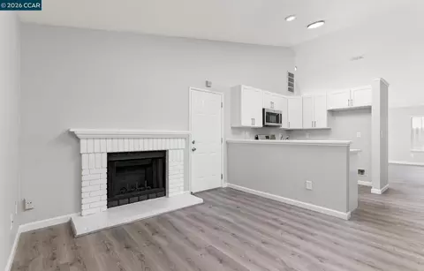 Living - 1812 Johnson Dr, Antioch, CA 94509 photo 2 of 8