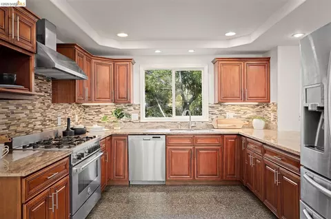 Kitchen - 873 Hillside Ave, Albany, CA 94706 photo 2 of 3
