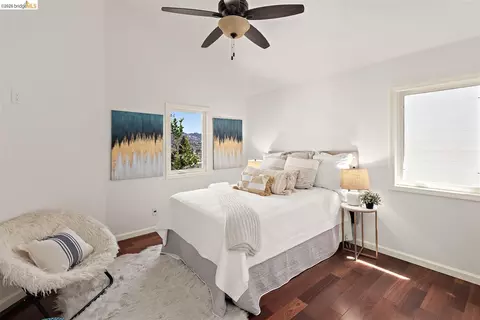 Bedroom - 873 Hillside Ave, Albany, CA 94706 photo 1 of 5