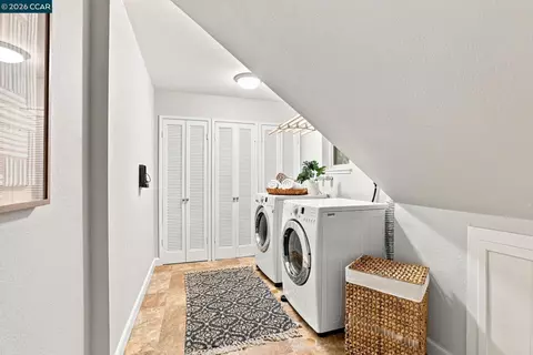 Other - 859 Mountain View Dr, Lafayette, CA 94549 photo 4 of 7