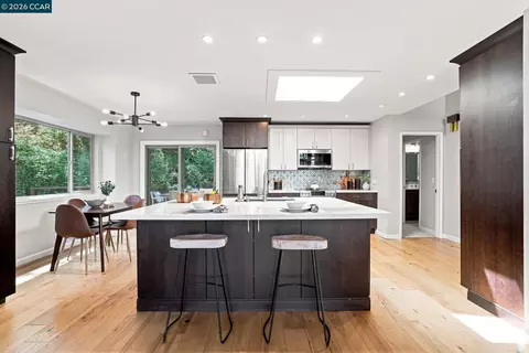 Kitchen - 859 Mountain View Dr, Lafayette, CA 94549 photo 2 of 6