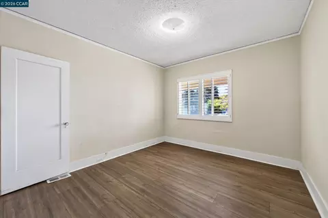 Bedroom - 1211 Blake St, Berkeley, CA 94702 photo 2 of 4