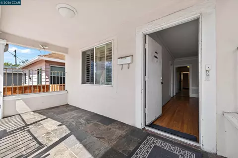 Exterior - 1211 Blake St, Berkeley, CA 94702 photo 2 of 4
