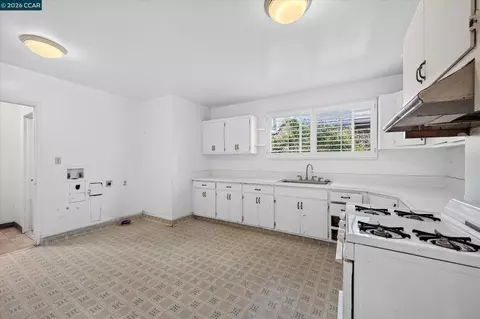 Kitchen - 1211 Blake St, Berkeley, CA 94702 photo 2 of 2