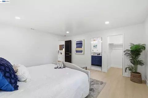 Other - 1913 W Middlefield Rd, Mountain View, CA 94043 photo 4 of 7