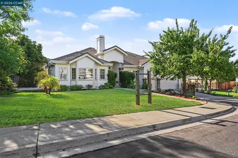Exterior - 4004 Browning Dr, Concord, CA 94518 photo 2 of 10