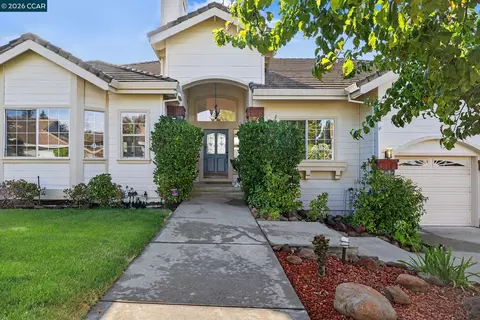 Exterior - 4004 Browning Dr, Concord, CA 94518 photo 5 of 10