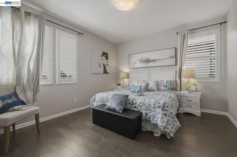 Bedroom - 388 C St, Hayward, CA 94541 photo 3 of 4