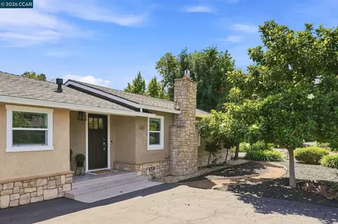 100 Pleasant Valley Dr, Walnut Creek, CA 94597
