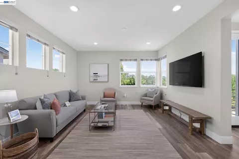 Living - 4359 Mono Vista St, Dublin, CA 94568 photo 1 of 2