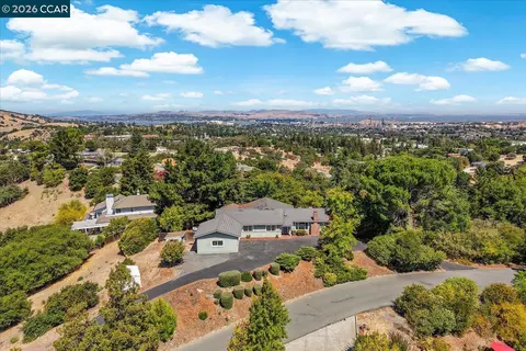 View/Area - 4848 Venner Rd, Martinez, CA 94553 photo 2 of 15