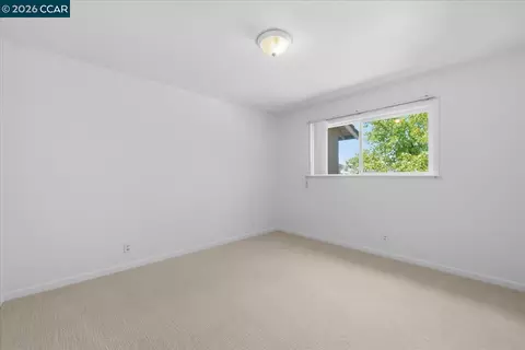 Bedroom - 4848 Venner Rd, Martinez, CA 94553 photo 6 of 12